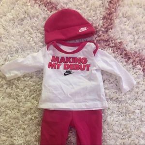 Nike making my debut pink outfit (3 mos)